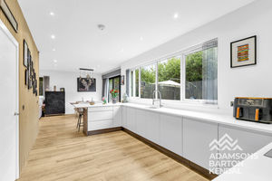 Photo 27- click for photo gallery